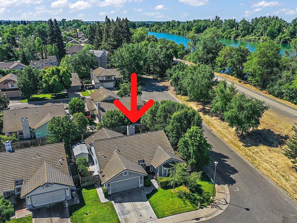 1st image of 332 Aquapher Way