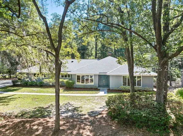 2 Sea Trout Ct, Hilton Head Island, SC 29926