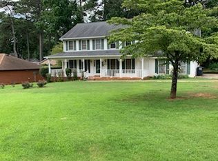 1465 Pounds Rd, Lilburn, GA 30047