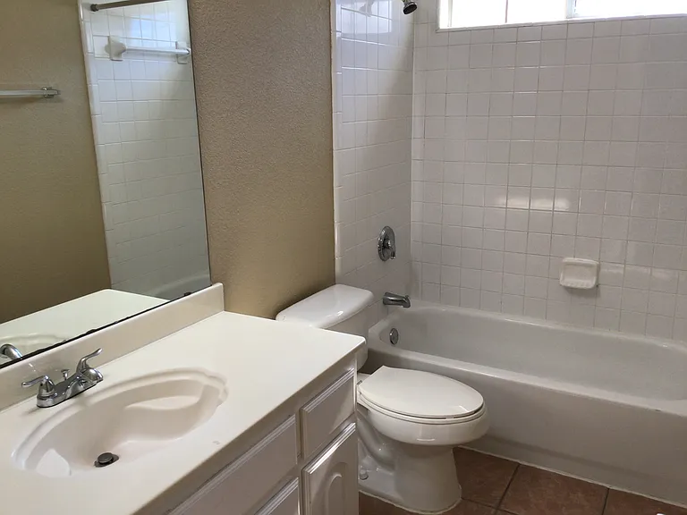 7508 Creek Meadow Dr — Photo 18