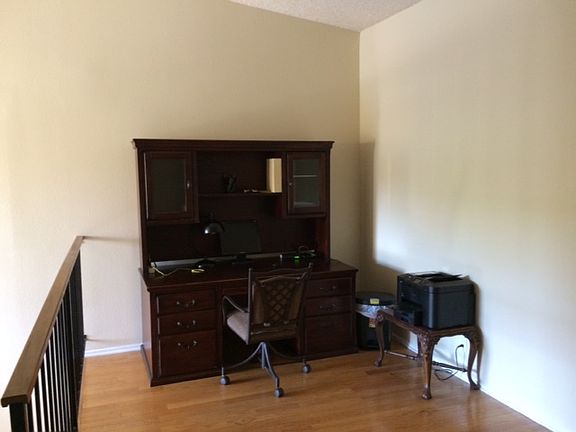 2nd image of 1007 Saint Charles Pl