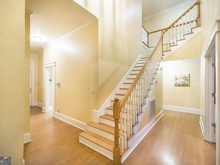 62 Indian Springs Dr — Photo 14