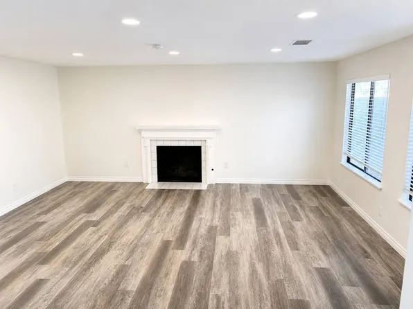 2109 Bernardo Ave, Escondido, CA 92029