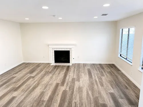 2109 Bernardo Ave Photo 1