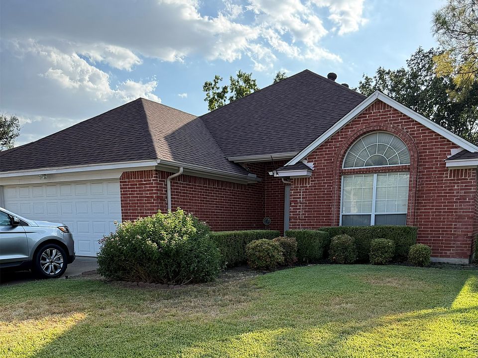 1st image of 7413 Crosswicks Cir