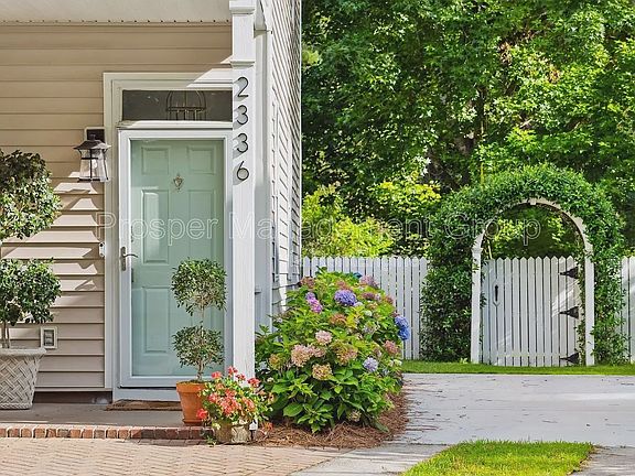 3rd image of 2336 Kennison Ln