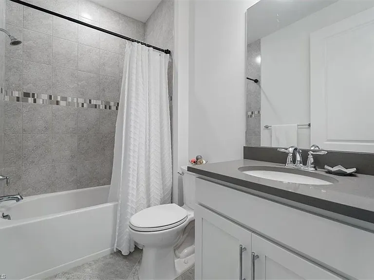 5644 Celebration Dr — Photo 26