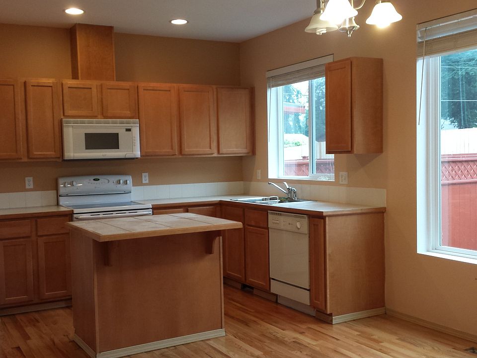 1st image of 26410 108th Ave SE