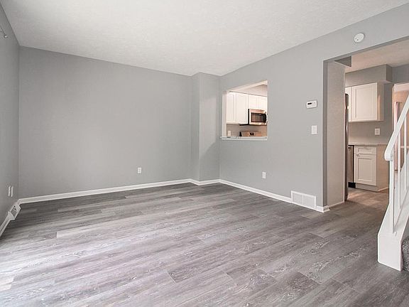 5th image of 888 Gino Ln