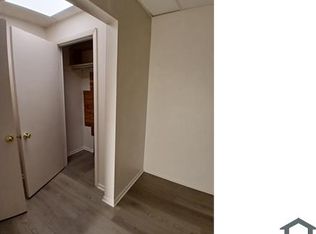 213 S Villa Ave #3, Elmhurst, IL 60126