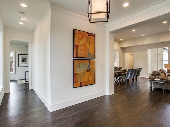 4th image of 1102 Grassmere Dr