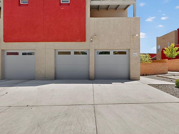 4th image of 1620 Borrego Dr SE