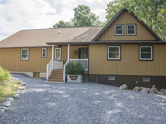 3rd image of 571 Tower Mountain Ln