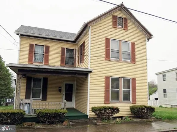 163 W Market St, Middleburg, PA 17842