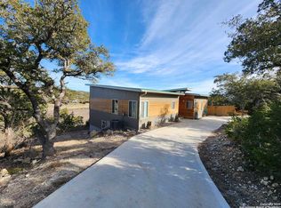 335 Indian Trl, Spring Branch, TX 78070