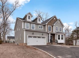 85 Pearl St, New Providence, NJ 07974