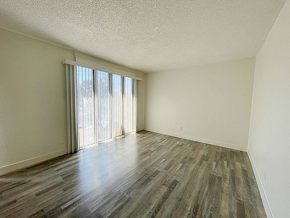2nd image of 3390 Cambridge St #4