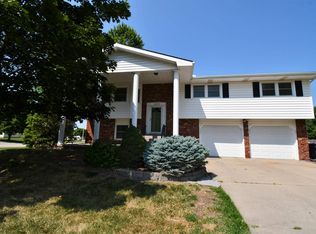 1419 N Dover Rd, McPherson, KS 67460