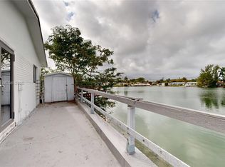 220 SW 8th Ave #2, Hallandale, FL 33009