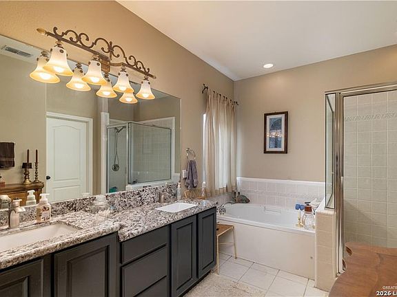 5th image of 2603 NICOLE DR