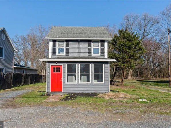 6121 Tolchester Rd, Rock Hall, MD 21661