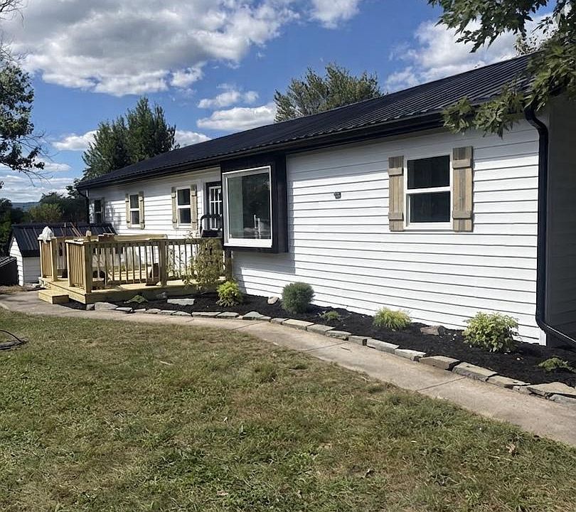 1st image of 3144 Spring Rd