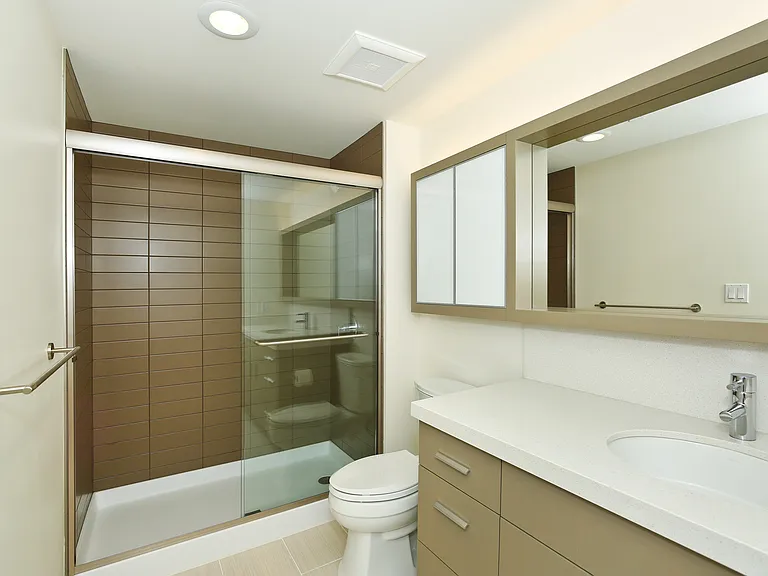 600 Ala Moana Blvd #4105 — Photo 8