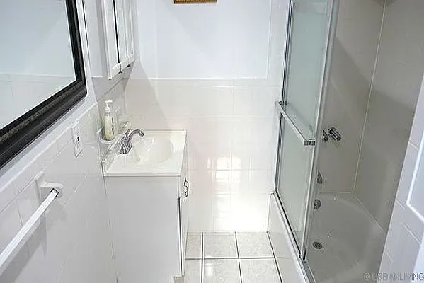 Rented by Urban Living | media 10