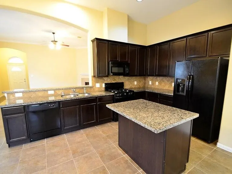 9942 Taylor Springs Ln — Photo 9