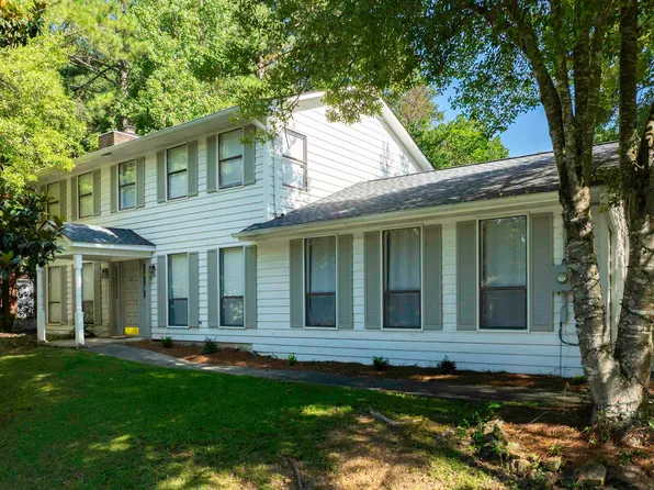 1009 Quail Run, Trussville, AL 35173