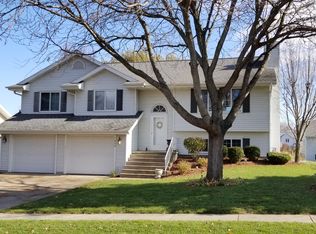 1404 Danbury Bay, Waunakee, WI 53597