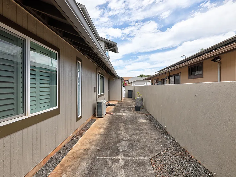 94-1007 Akaku St — Photo 27