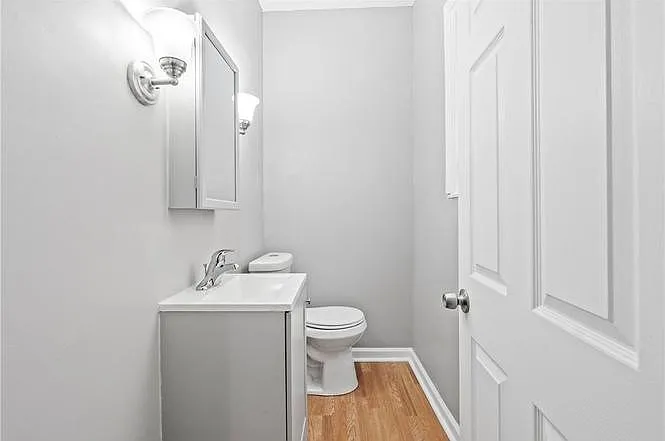 814 Woodward Ave — Photo 15