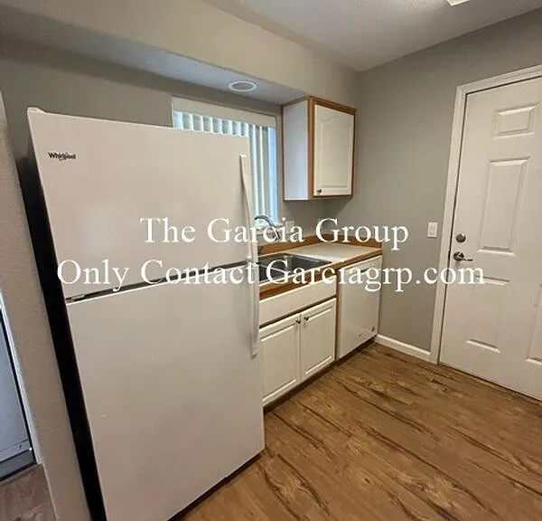 13613 SE Oatfield Rd — Photo 3