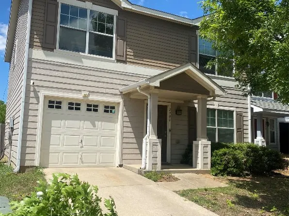 2908 Pima Ln, Fort Worth, TX 76119