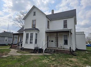 270 N Avenue C, Canton, IL 61520
