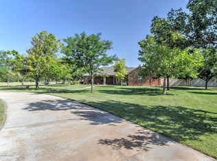 9000 Red Wing Rd, Amarillo, TX 79119