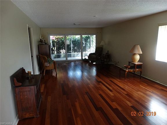 2nd image of 54 Glades Blvd APT 1