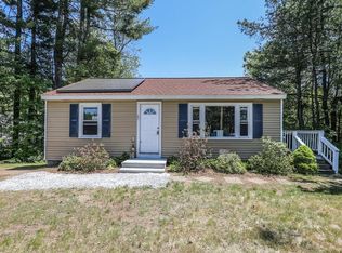 65 Brookline St, Townsend, MA 01469