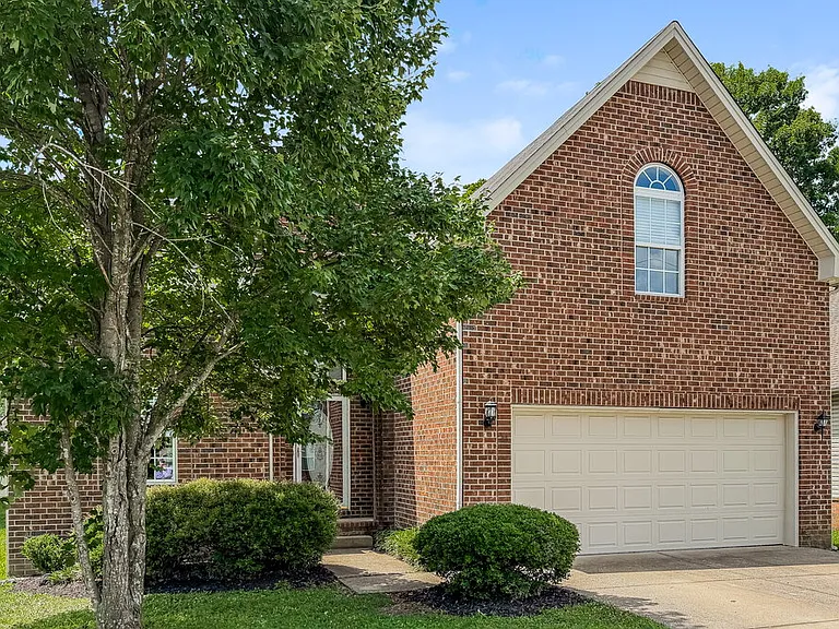 2816 Windcrest Trl — Photo 4