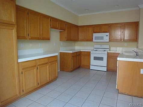 4th image of 22857 Baywood Dr