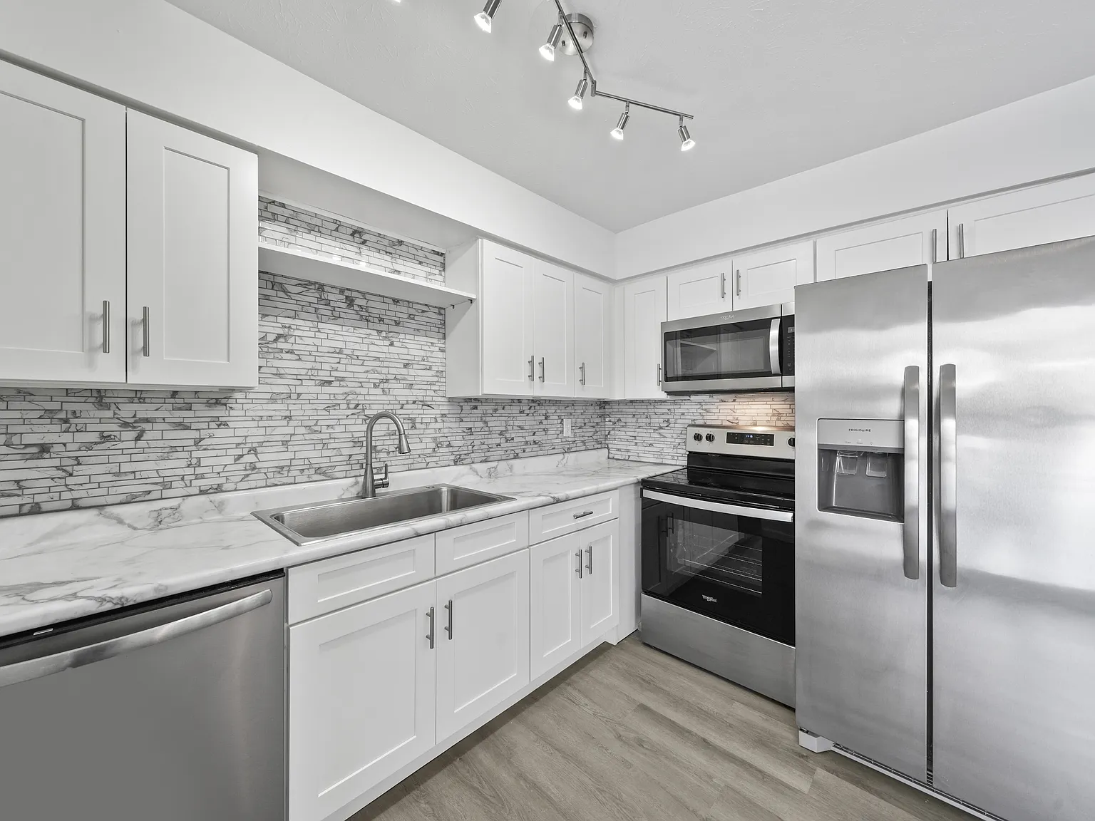 4705 Fishcreek Road - 1 — Photo 4