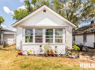 207 Sapp St, Pekin, IL 61554