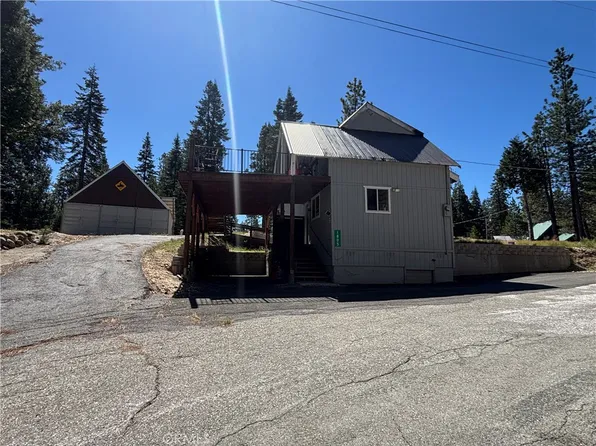 1805 Aristocracy Dr, Strawberry Valley, CA 95981