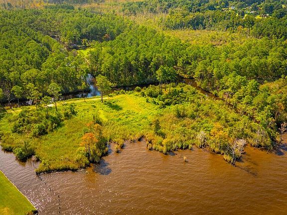 2nd image of 651 Taylor Beach Road