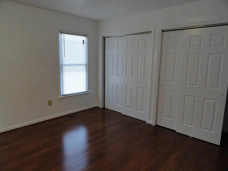 5634 Picadilly Ln — Photo 12
