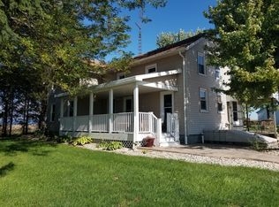 4266 E 8th Rd, Mendota, IL 61342