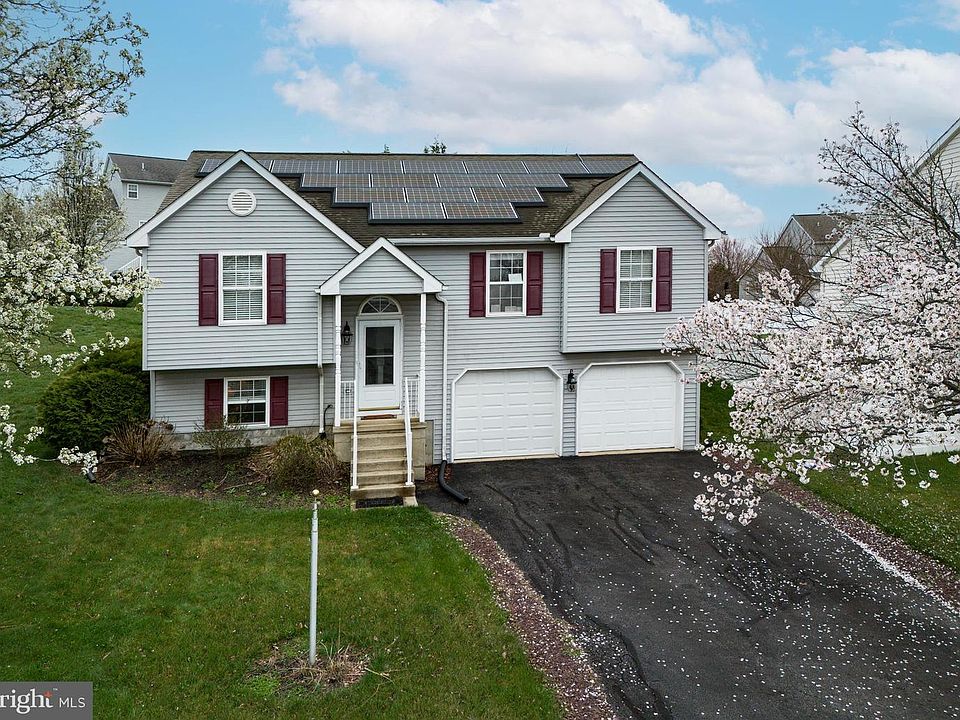 1st image of 606 Butterfly Cir
