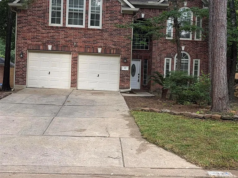 22 E Sterling Pond Cir — Photo 1