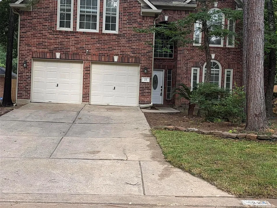 22 E Sterling Pond Cir
